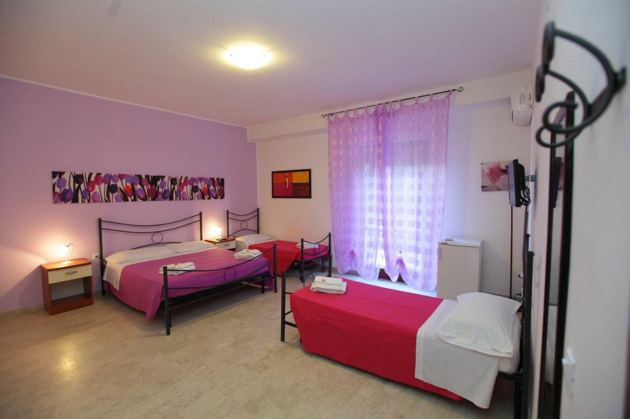 L'Attico Affittacamere B&B Катандзаро Екстер'єр фото